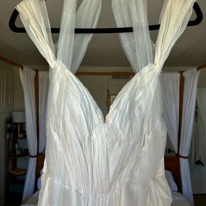 J. Mendel Wedding Dress Never worn in excellent condition